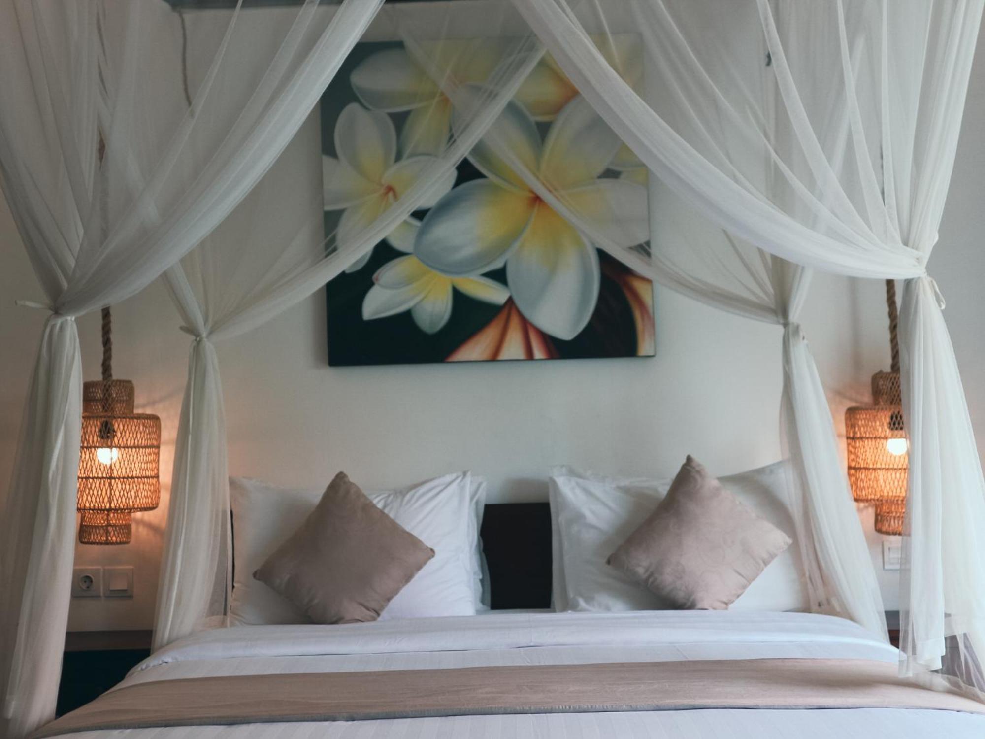 Villa Sinergi 2Br Tranquil Villa In Seminyak Ngoại thất bức ảnh