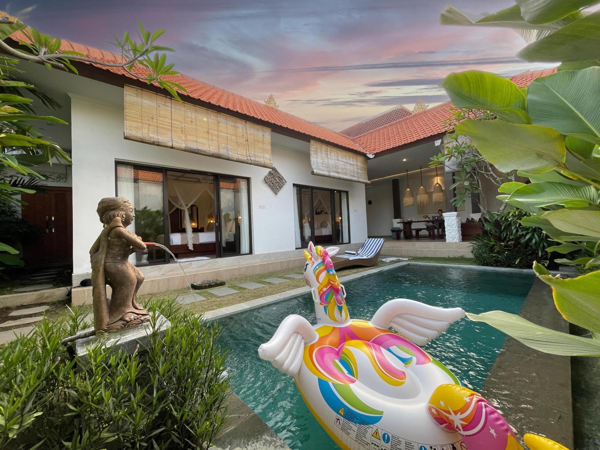 Villa Sinergi 2Br Tranquil Villa In Seminyak Ngoại thất bức ảnh